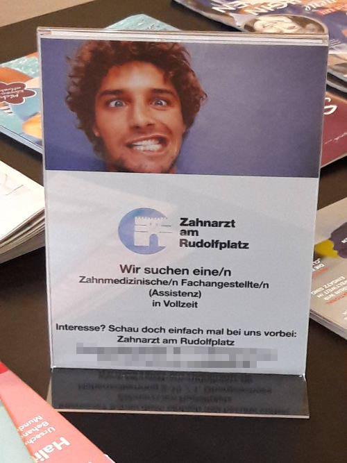 Aufsteller im Wartezimmer